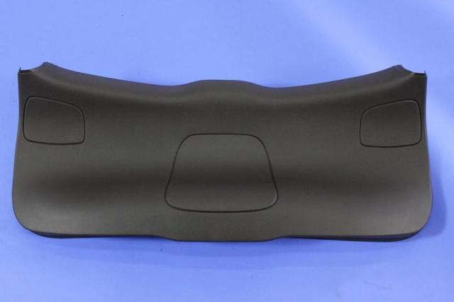 5LS74LU5AF - Interior Trim: Liftgate Panel for Jeep: Cherokee Image