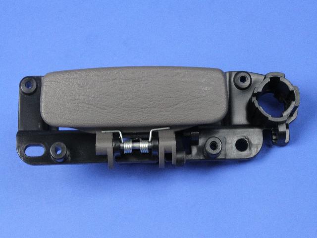 WQ54WL8AA - Instrument Panel and Radios and Consoles: Glovebox Door Latch for Jeep: Liberty Image