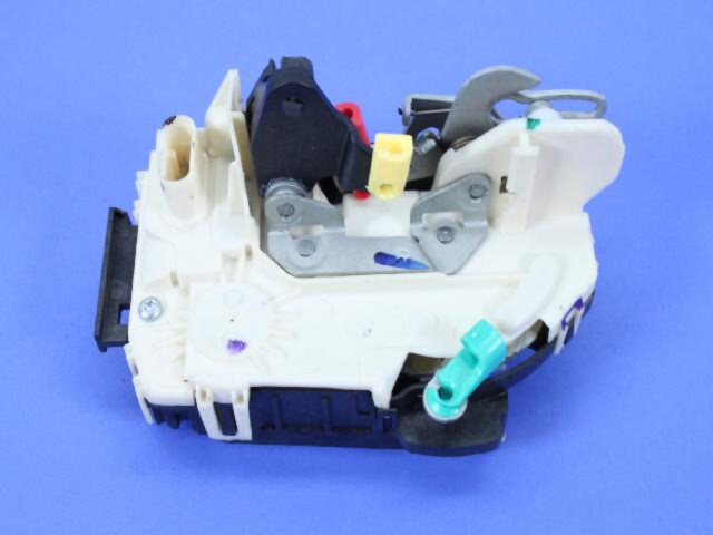 2007-2018 Jeep Rear Door Latch, Right 4589048AL | My Mopar Parts