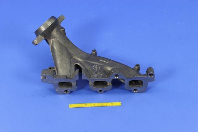4792762AB - Engine 2.7L Six Cylinder: Exhaust Manifold, Right for Chrysler: 300 | Dodge: Charger, Magnum Image