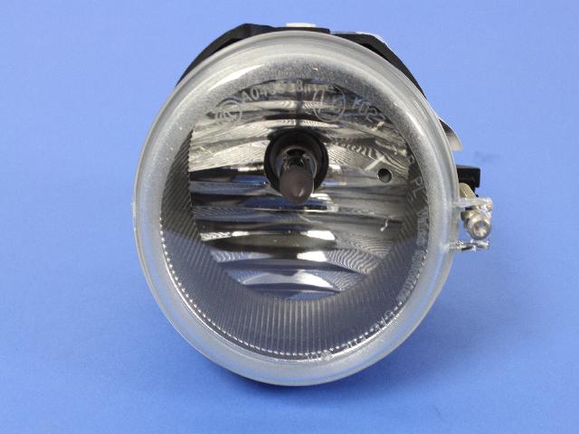 4805857AB - Electrical: Front Fog Lamp for Chrysler: Pacifica, Sebring, Town &amp; Country | Dodge: Avenger, Caliber, Caravan, Challenger, Charger, Grand Caravan, Magnum, Nitro | Jeep: Compass, Patriot Image