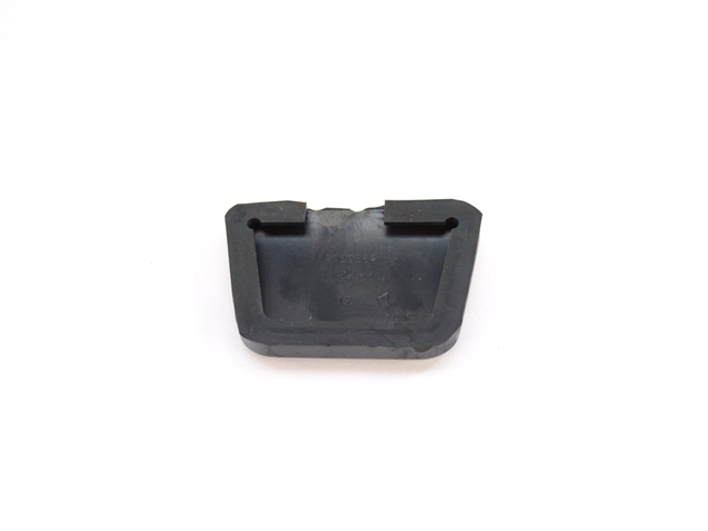 52009562 - Service Brakes: Pedal Pad for Dodge: Nitro, Ram 1500, Ram 2500, Ram 3500 | Jeep: Liberty Image