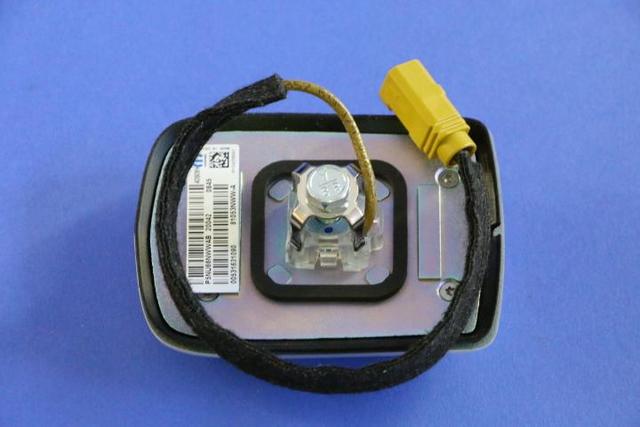 5NU66NWWAB - Electrical: Cable &amp; Base Assy Antenna for Mopar Image