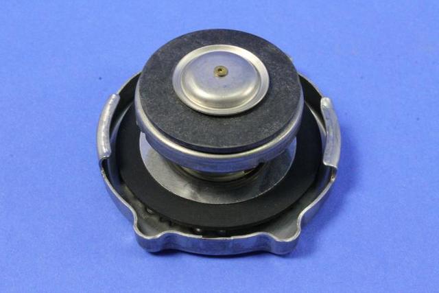 MOPAR Radiator Overflow Tank Cap Cover For Grand Caravan, Town & Country, PT Cruiser – 5278697AA