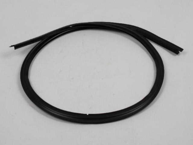 4805887AE - Body Sheet Metal Except Doors: Windshield Molding for Chrysler: 300 | Dodge: Charger, Magnum Image