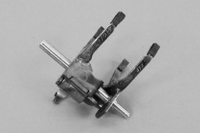 68120404AA - C635; 6-Speed; Dual Dry Clutch Automatic: Second, Fourth And Fifth Fork for Mopar Image