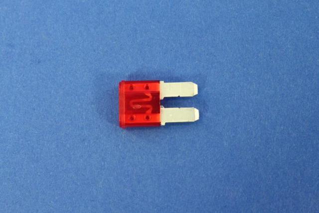 68100731AB - Electrical: Micro Fuse for Chrysler: 200, Pacifica, Voyager | Dodge: Charger Daytona, Durango, Journey | Jeep: Cherokee, Compass, Gladiator, Grand Cherokee, Grand Cherokee L, Grand Cherokee WK, Grand Wagoneer, Wagoneer, Wagoneer S, Wrangler | Ram: 1500, 1500 Classic, 2500, 3500 Image
