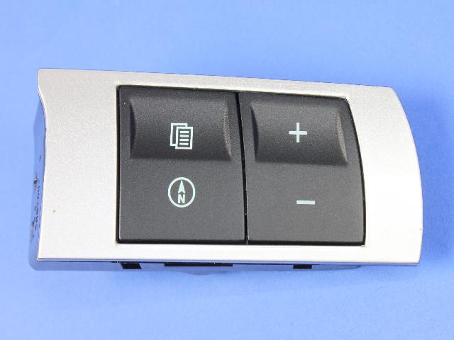 UZ561ZAAD - Electrical: Steering Wheel Switch, Right for Chrysler: 300 | Dodge: Challenger, Charger, Magnum Image