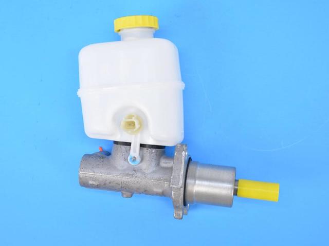 5072526AB - Service Brakes: Brake Master Cylinder for Jeep: Liberty Image
