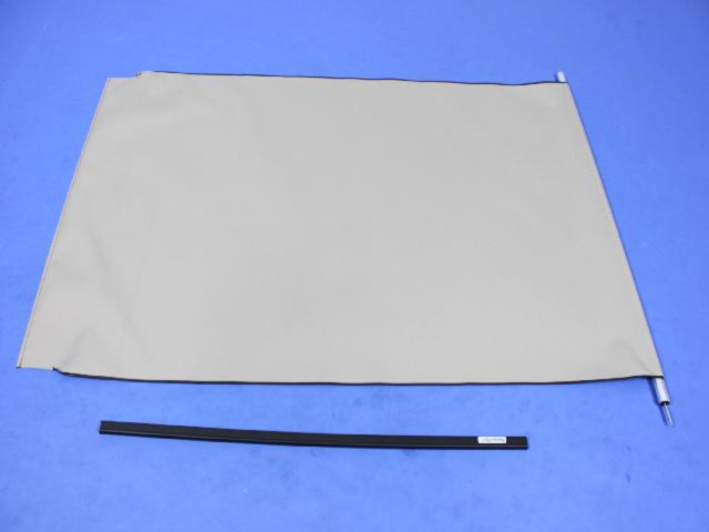 1SX57HL1AC - Body Sheet Metal Except Doors: Sunroof Sunshade for Chrysler: 300 | Jeep: Grand Cherokee, Grand Cherokee WK Image