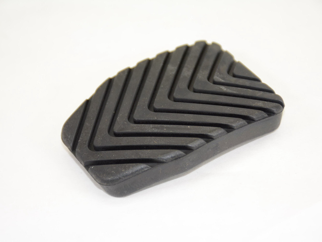 5170975AB - Clutch: Pedal Pad for Chrysler: 200, Sebring | Dodge: Avenger, Caliber, Journey | Jeep: Compass, Patriot Image