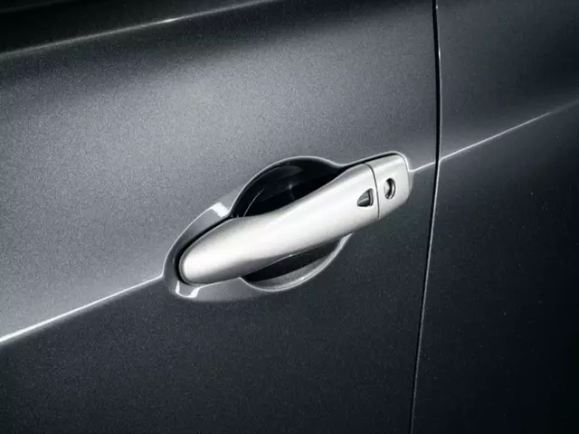 T99G85RL0A - Exterior: Door Handle Covers W/I-Key, Color Studio for Nissan Image