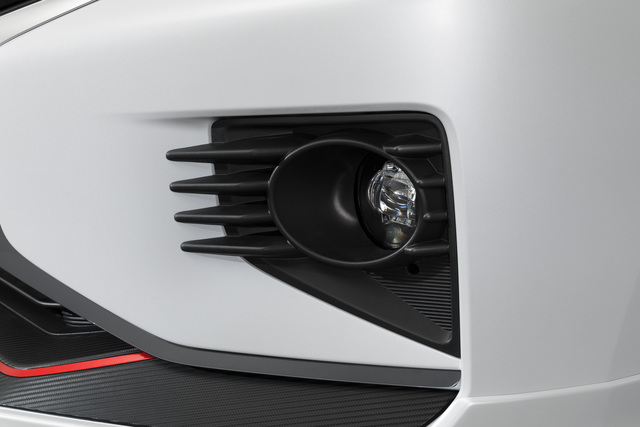 MZ360666EX - Exterior: Led Fog Lamp Kit for Mitsubishi: Mirage, Mirage G4 Image