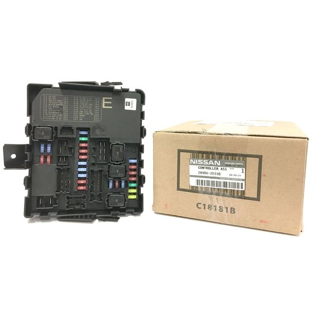 上品なファッション 284B6-ZE03B Nissan 2010-2019 - Module Control Aid Parking - トップス