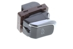 V10730436 - : Switch, tailgate release for VEMO Image