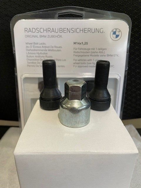 36132453961 - : Wheel Stud Locks for BMW: 328i GT xDrive, 330i GT xDrive, 335i GT xDrive, 340i GT xDrive, 528i, 528i xDrive, 535d, 535d xDrive, 535i, 535i GT, 535i GT xDrive, 535i xDrive, 550i, 550i GT, 550i GT xDrive, 550i xDrive, ActiveHybrid 5, M5, Z4 Image