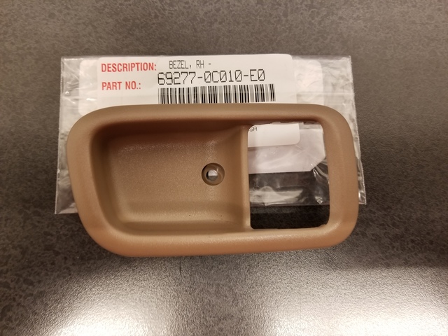Handle, Inside Bezel 69277-0C010-E0 | Toyota Parts Express
