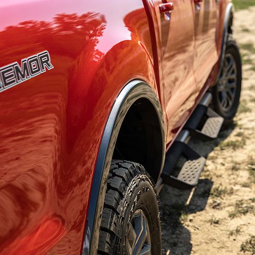 M19008RT - : 2019-2023 Ranger Wheel Lip Molding Kit for Ford Performance Image