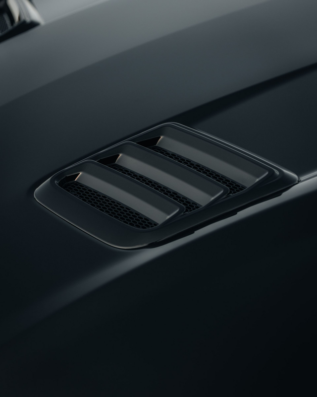 422325 - : Roush 2018-2023 Mustang Hood Heat Extractors - Gloss Black for ROUSH Performance Image