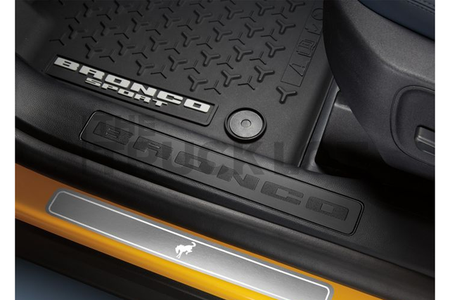 VM1PZ99132A08A - : Door Sill Plates, set of 4 - Polished Stainless Steel for Ford: Bronco Sport Image