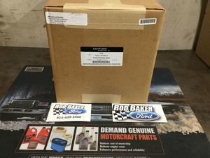 AE5Z19H484A - Interior: Soft-Sided Cooler Bag W/Adjustable Carrying for Ford Image