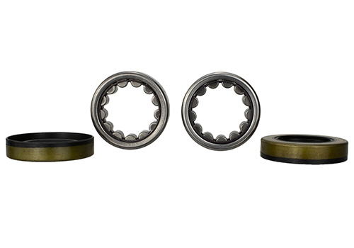 M1225B - : 8.8" OUTER AXLE BEARING AND SEAL KIT for Ford Performance Image