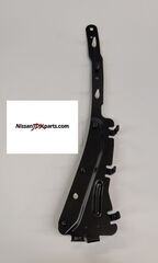 Retainer/Right-hand (180SX/S13 F) - Nismo (62292-60F00)