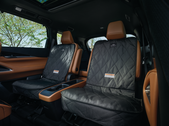 T99N46SA0Q - : Pet Seat Protector (Captain's Chairs) for INFINITI: QX60 Image