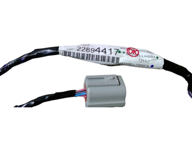 22894417 - : Rear License Plate Lamp Wiring Harness for GM Image