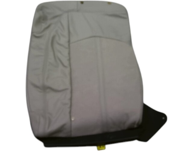 22790419 - : F Cover for GM Image