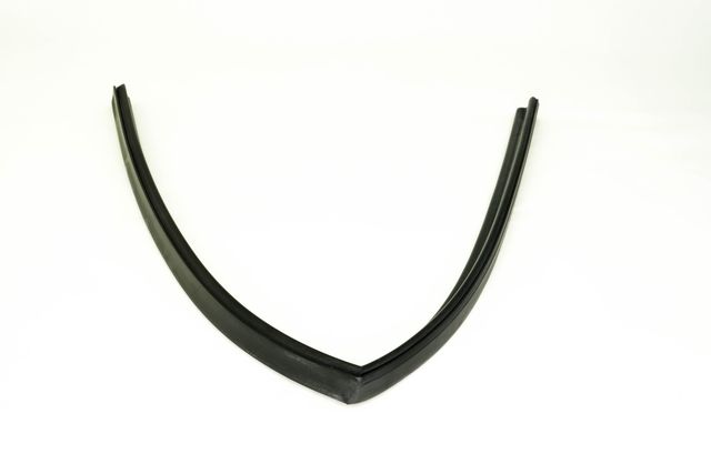 1137252066 - : Weatherstrip for Mercedes-Benz: 230 SL, 250 SL, 280 SL Image