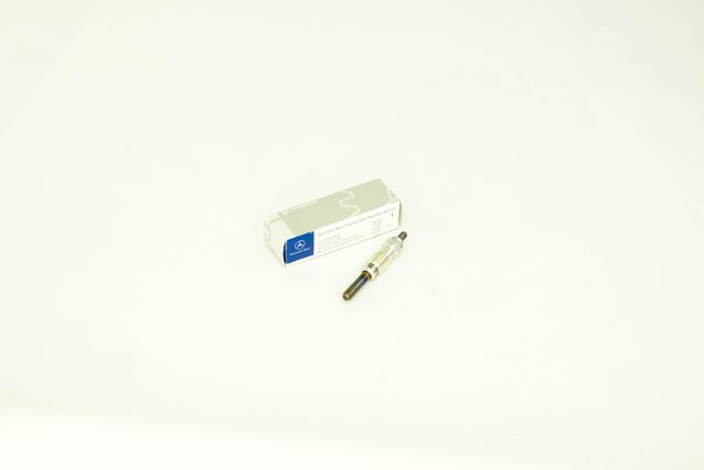 1598101 - : Glow Plug for Mercedes-Benz: 190 D, 300 CD, 300 D, 300 E, 300 SD, 300 SDL, 300 TD, 240 D Image