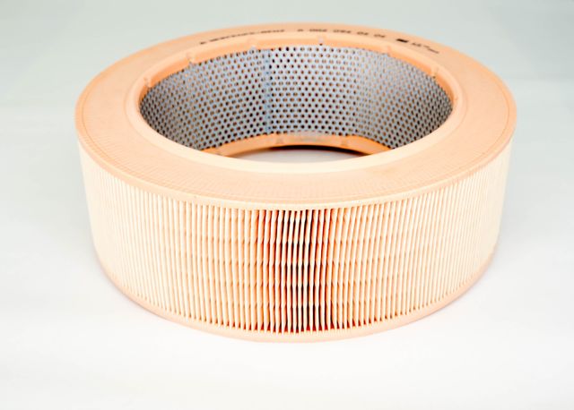 20940404 - : Engine Air Filter for Mercedes-Benz: 300 CD, 300 D, 300 SD, 300 TD Image