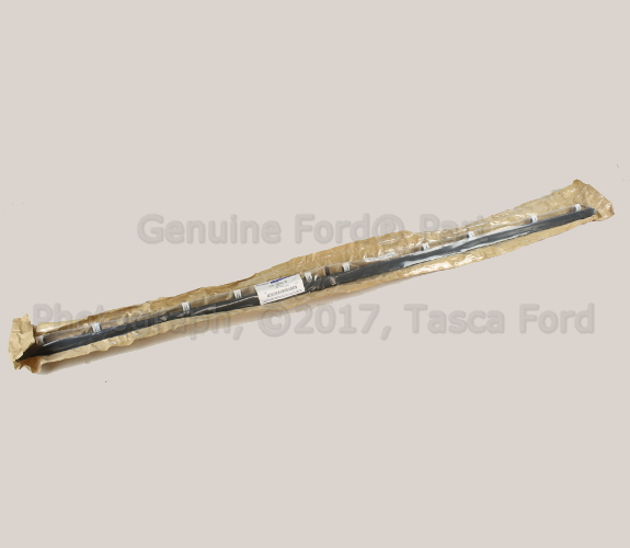 8L8Z16C468AA - Body: Running Board Bezel for Ford: Escape | Mercury: Mariner Image
