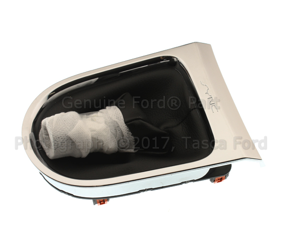 GR3Z7277DA - Body: Boot for Ford: Mustang Image