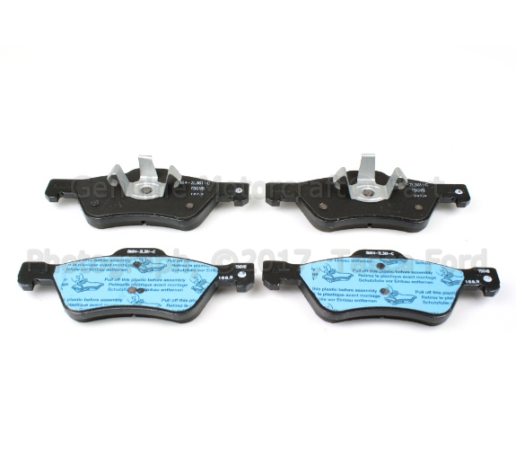 8M6Z2001A - Brakes: Brake Pads for Ford: Escape | Mercury: Mariner Image