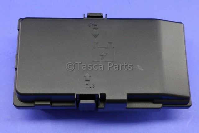 68263035AE - : Intelligent Power Power Distribution Center for Chrysler: 200 Image