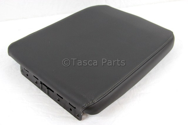 1QA33XDVAA - Interior Trim: Armrest Storage Tray for Dodge: Ram 1500, Ram 2500, Ram 3500 | Ram: 1500, 2500, 3500 Image