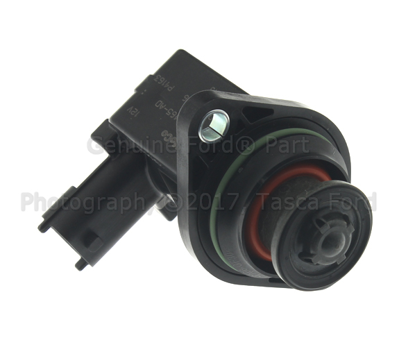 AA5Z9U465A - Cooling System: Valve for Ford: Expedition, Explorer, F-150, Flex, Police Interceptor Sedan, Police Interceptor Utility, Taurus, Transit-150, Transit-250, Transit-350, Transit-350 HD | Lincoln: MKS, MKT, Navigator Image