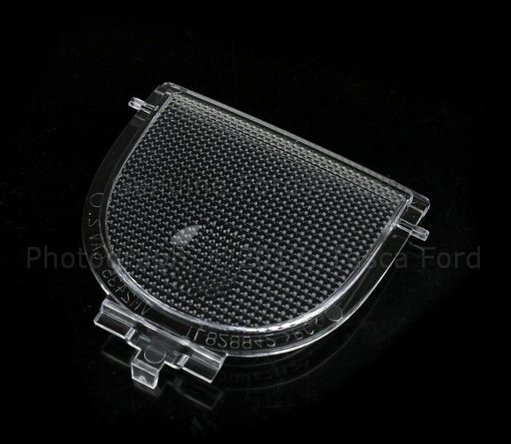 4L3Z13783AA - Body: Lens for Ford: F-150, F-250 Super Duty, F-350 Super Duty, F-450 Super Duty | Lincoln: Mark LT Image