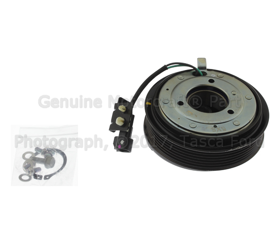 8L8Z19D784B - HVAC: Clutch &amp; Pulley for Ford: Escape | Mercury: Mariner Image