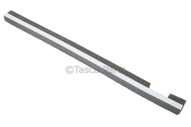 thumbnail interactive-video image 1 of Radiator For 2006-2011 Buick Lucerne & Cadillac DTS 4.6L V8 – KAX 25769584 1 of 3