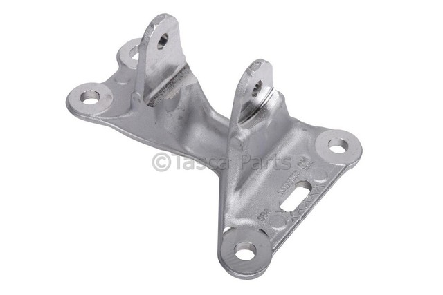 13377309 - Suspension: Lateral Arm Bracket for GM Image