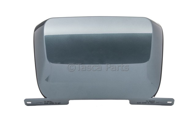 19172866 - Trailering: Trailer Hitch Receiver Cover for GM Image