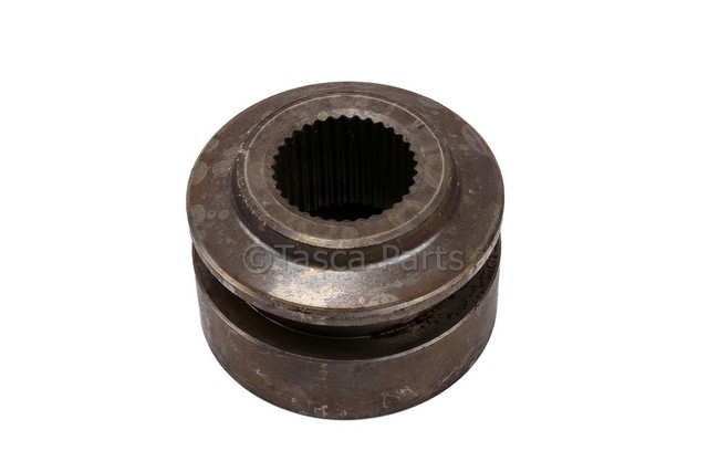 12479006 - Front Drive Axle: Sleeve for Cadillac: Escalade, Escalade ESV, Escalade EXT | Chevrolet: Avalanche 1500, Avalanche 2500, Blazer, K1500 Pickup, K2500 Pickup, K3500 Pickup, Silverado 1500, Silverado 1500 HD, Silverado 2500, Silverado 2500 HD, Silverado 3500, Silverado 3500 HD, Suburban 1500, Suburban 2500, Suburban K1500, Suburban K2500, Tahoe | GMC: K1500 Pickup, K2500 Pickup, K3500 Pickup, Sierra 1500, Sierra 1500 HD, Sierra 2500, Sierra 2500 HD, Sierra 3500, Sierra 3500 HD, Suburban K1500, Suburban K2500, Yukon, Yukon XL 1500, Yukon XL 2500 Image