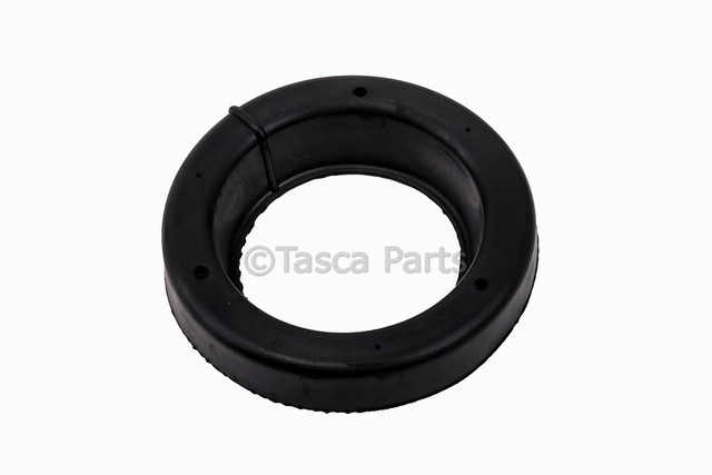 15989709 - Suspension: Spring Insulator for Chevrolet: Blazer, S10 | GMC: Jimmy, Sonoma | Oldsmobile: Bravada Image