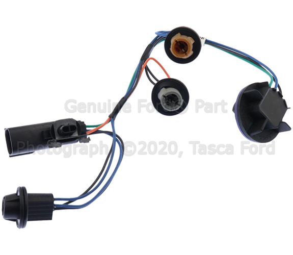 8A8Z13410A - Electrical: Socket &amp; Wire for Ford: Flex Image