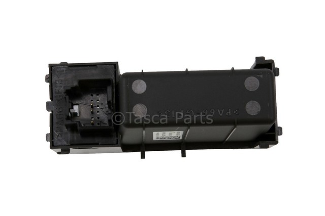 22778093 - Body: Combo Switch for Chevrolet: Avalanche, Silverado 1500, Silverado 2500 HD, Silverado 3500 HD, Suburban 1500, Suburban 2500, Tahoe | GMC: Sierra 1500, Sierra 2500 HD, Sierra 3500 HD, Yukon, Yukon XL 1500, Yukon XL 2500 Image