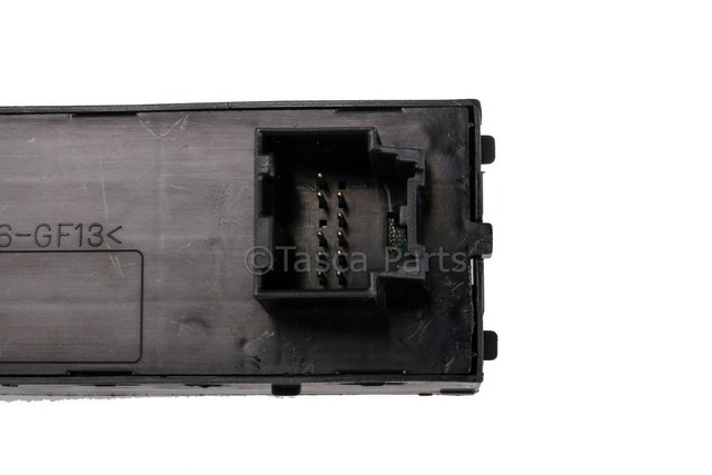 15916345 - Body: Combo Switch for Chevrolet: Silverado 1500, Silverado 2500 HD, Silverado 3500 HD, Suburban 1500, Suburban 2500, Tahoe | GMC: Sierra 1500, Sierra 2500 HD, Sierra 3500 HD, Yukon, Yukon XL 1500, Yukon XL 2500 Image