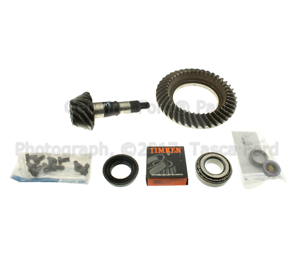 CL3Z3222D - Front Drive Axle: Ring &amp; Pinion for Ford: Expedition, F-150, F-150 Heritage, F-250, F-250 HD, F-250 Super Duty | Lincoln: Mark LT, Navigator Image